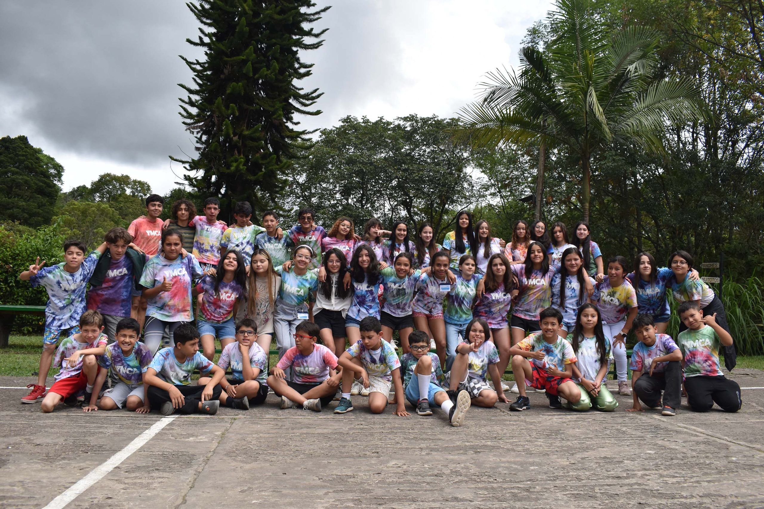 campamento-niños-colombia-bilingue-ingles-aprendizaje-naturaleza-experiencia-bogota-medellin-antioquia-adolescentes-niños-8-17